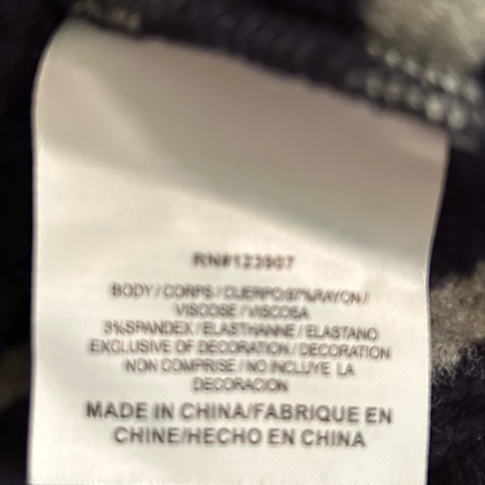 Sweatshirt - Picture 4 of 5